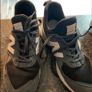 New balance shoes